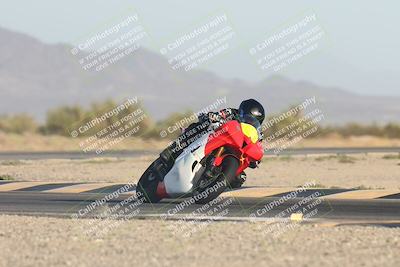 media/Oct-03-2025-CVMA Friday Practice (Fri) [[0c1e57b650]]/4-Racer 3-NRS/Mock Race/